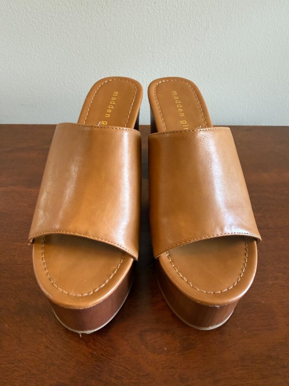 Madden Girl Hill Platform Slide Sandals Tan Open Toe Women's Size 7.5 - Picture 3 of 6